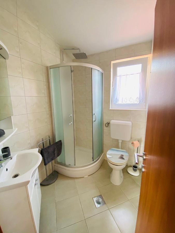 Apartmani-Joe Podglavica Bagian luar foto