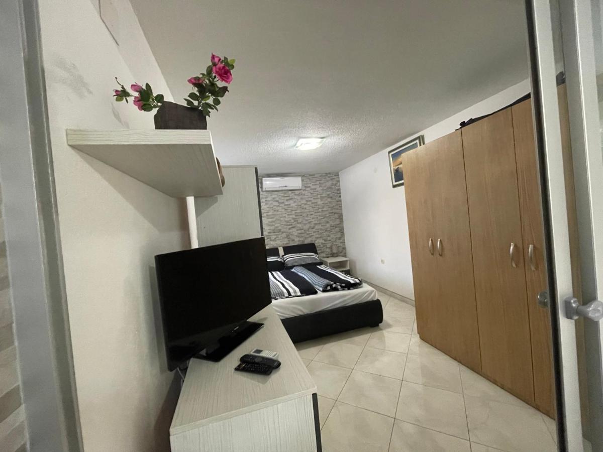 Apartmani-Joe Podglavica Bagian luar foto
